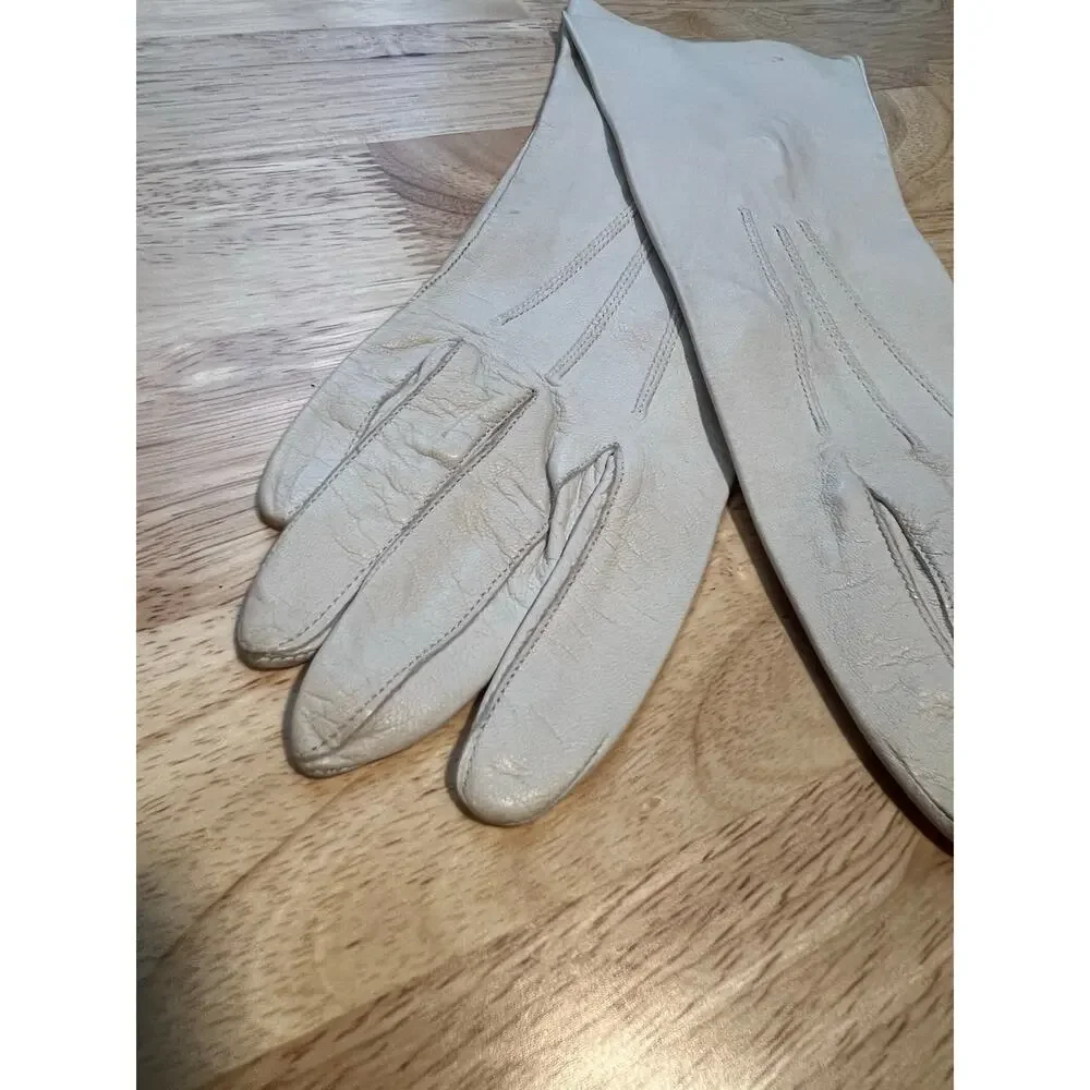 Vintage White Leather Gloves Small JL